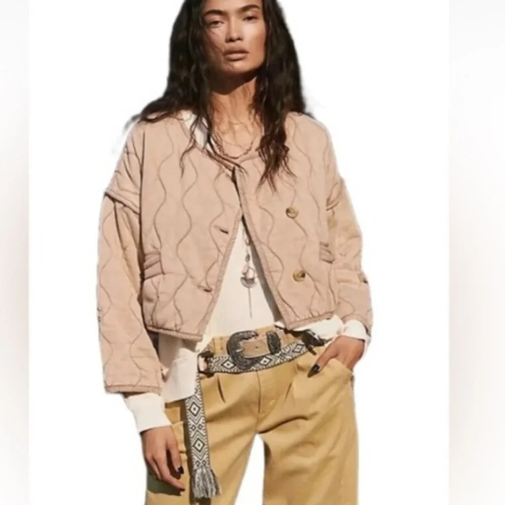 FREE PEOPLE Gwynnie Quilted Cropped Jacket In Champagne Diamonds NWOT Medium